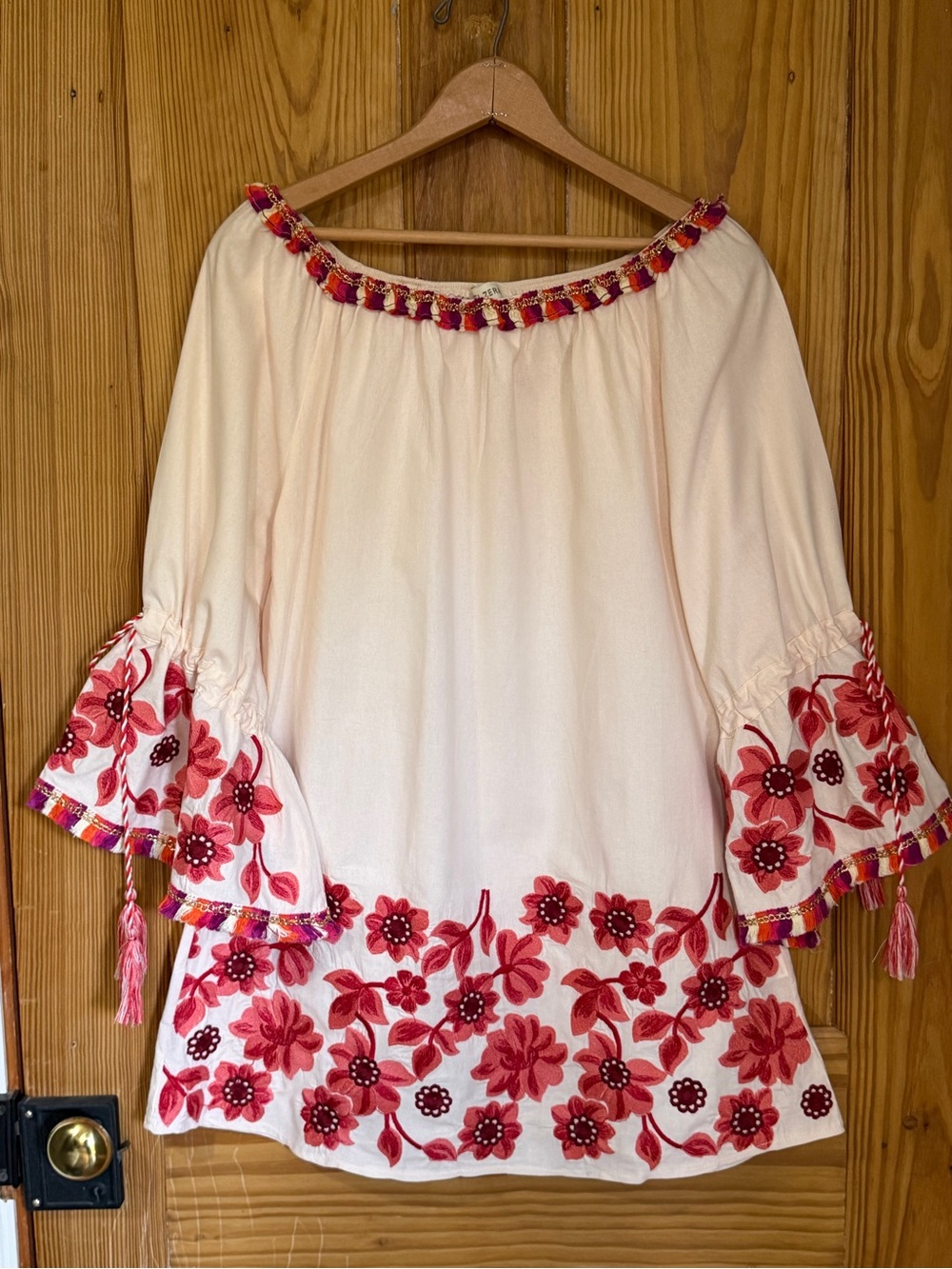 Velzera Embroidered Boho Tunic ~ M